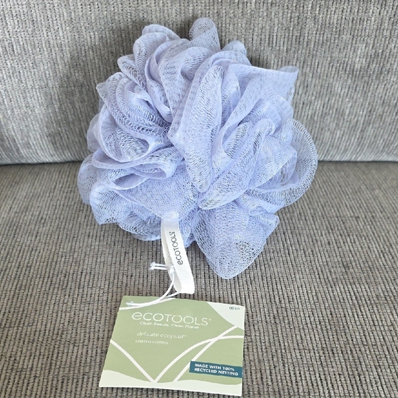 Tree Hut Moroccan Rose and Aurora Nights Bath Set, All New, 4 Items. - Picture 6 of 10